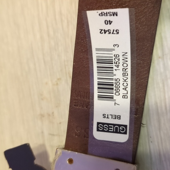 Guess Brown Leather Belt with Silver Buckle Size 40 - Picture 7 of 7